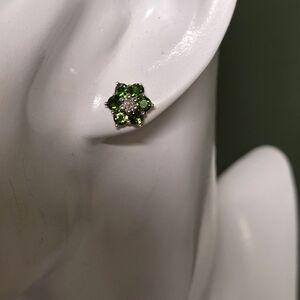 Elegant Green Floral Stud Earrings
